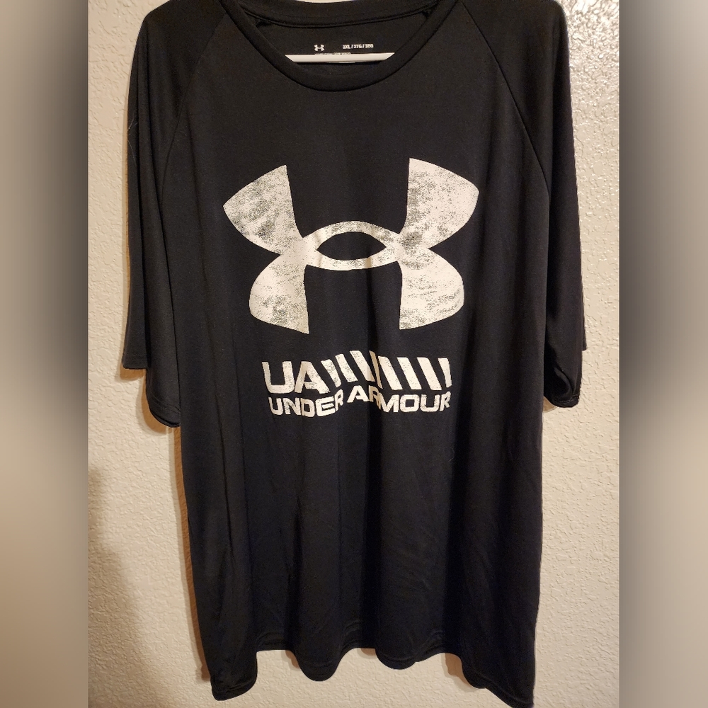 Mens Underarmour Tee